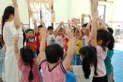 🌈 HOẠT ĐỘNG LÀM QUEN CHỮ CÁI – CHỮ “q,p”