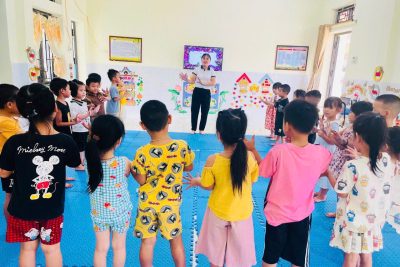 🌻🌻🌻HOẠT ĐỘNG LÀM QUEN VỚI TOÁN: GHÉP THÀNH CẶP NHỮNG ĐỐI TƯỢNG CÓ MỐI LIÊN QUAN🌻🌻🌻